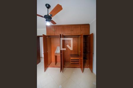 Apartamento à venda com 140m², 3 quartos e 2 vagasQuarto 02 - Armário