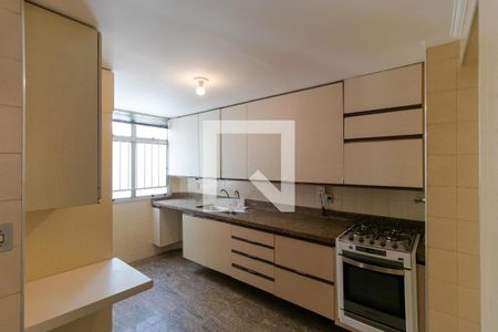 Apartamento à venda com 140m², 3 quartos e 2 vagasCozinha