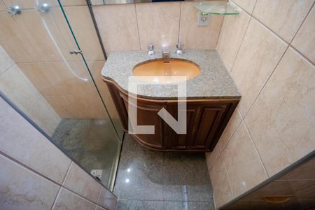 Apartamento à venda com 140m², 3 quartos e 2 vagasBanheiro 