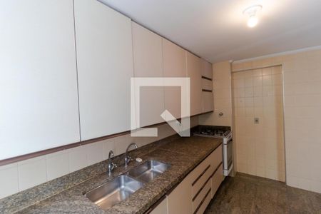 Apartamento à venda com 140m², 3 quartos e 2 vagasCozinha