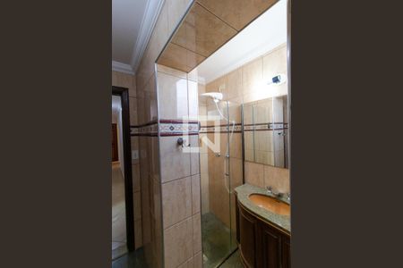 Apartamento à venda com 140m², 3 quartos e 2 vagasBanheiro 