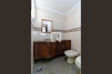 Apartamento à venda com 140m², 3 quartos e 2 vagasBanheiro da Suíte