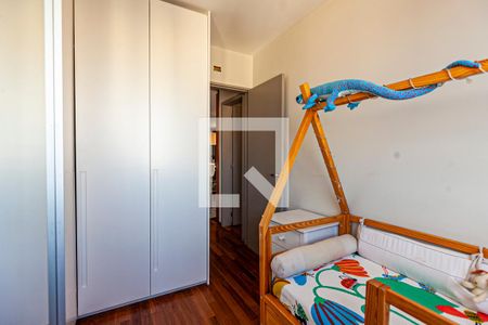 Apartamento à venda com 76m², 2 quartos e 2 vagasQuarto 2