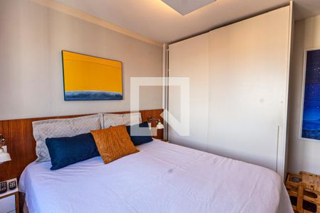 Apartamento à venda com 76m², 2 quartos e 2 vagasQuarto 1