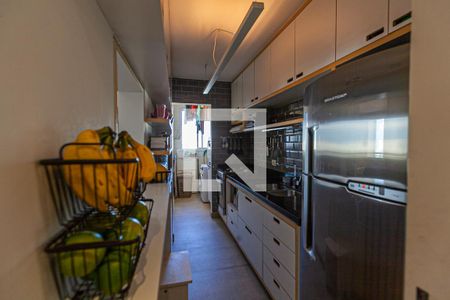 Apartamento à venda com 76m², 2 quartos e 2 vagasCozinha e Área de Serviço