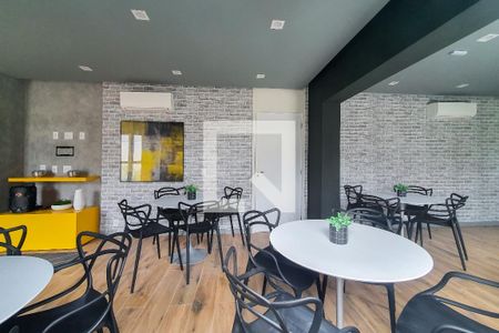 Studio para alugar com 22m², 1 quarto e sem vaga Studio para alugar com 22m², 1 quarto e sem vagaSalão de Festas