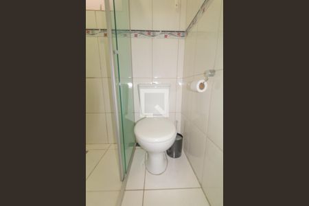 Apartamento à venda com 39m², 2 quartos e 1 vaga Apartamento à venda com 39m², 2 quartos e 1 vagaBanheiro
