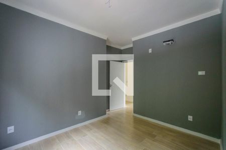 Casa de condomínio à venda com 170m², 3 quartos e 2 vagasQuarto 2