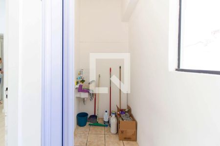 Casa para alugar com 80m², 2 quartos e 1 vagaÁrea de Serviço