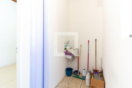 Casa para alugar com 80m², 2 quartos e 1 vagaÁrea de Serviço