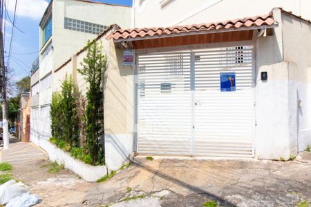 Casa para alugar com 80m², 2 quartos e 1 vagaFachada
