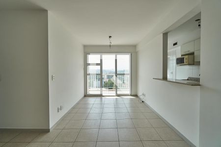 Sala de apartamento para alugar com 3 quartos, 75m² em São Cristóvão, Rio de Janeiro