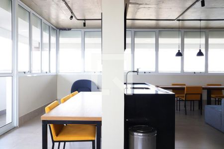 Studio para alugar com 29m², 1 quarto e sem vagaÁrea comum - Salão de festas