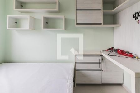 Dormitório de apartamento para alugar com 2 quartos, 65m² em Vila Ipiranga, Porto Alegre