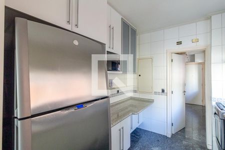Apartamento à venda com 180m², 3 quartos e 3 vagasCozinha