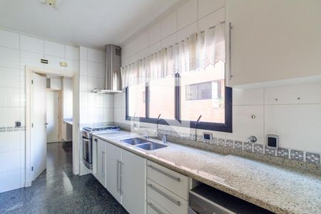 Apartamento à venda com 180m², 3 quartos e 3 vagasCozinha