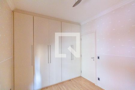 Apartamento à venda com 180m², 3 quartos e 3 vagasQuarto 2 - Suíte
