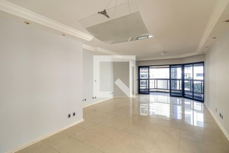 Apartamento à venda com 180m², 3 quartos e 3 vagasSala