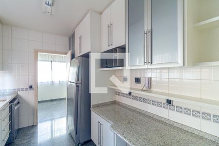 Apartamento à venda com 180m², 3 quartos e 3 vagasCozinha