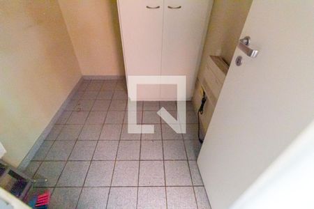 Apartamento à venda com 180m², 3 quartos e 3 vagasQuarto de Serviço