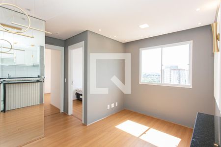 Sala de apartamento para alugar com 2 quartos, 45m² em Penha de França, São Paulo