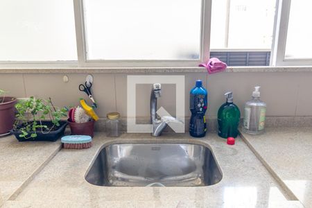 Apartamento para alugar com 220m², 3 quartos e 2 vagasLavanderia