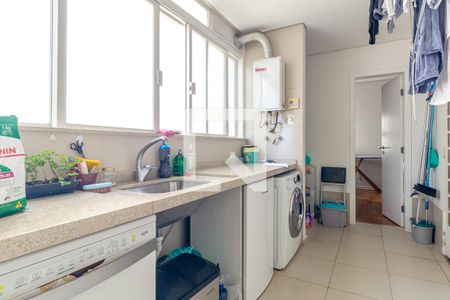 Apartamento para alugar com 220m², 3 quartos e 2 vagasLavanderia