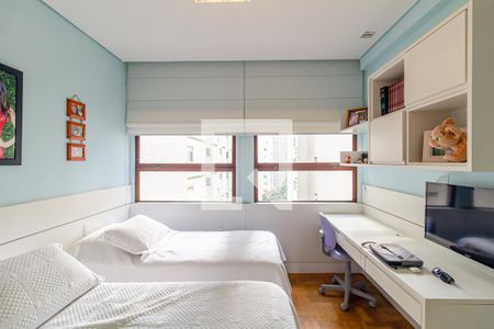 Apartamento para alugar com 220m², 3 quartos e 2 vagasQuarto 3 - Suíte