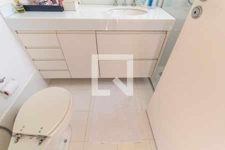 Apartamento para alugar com 220m², 3 quartos e 2 vagasBanheiro 2 - Suíte