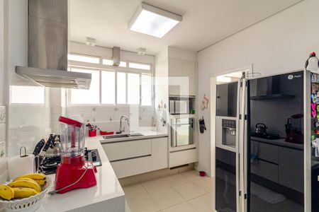 Apartamento para alugar com 220m², 3 quartos e 2 vagasCozinha