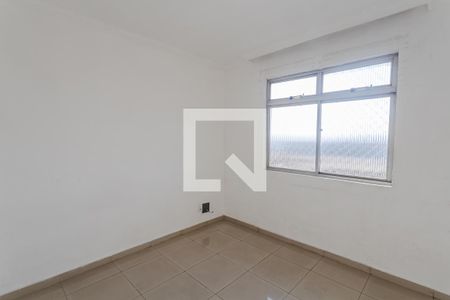 Quarto 2 de apartamento para alugar com 2 quartos, 100m² em Aparecida, Belo Horizonte