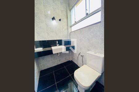 Apartamento para alugar com 105m², 3 quartos e sem vaga Apartamento para alugar com 105m², 3 quartos e sem vagaBanheiro