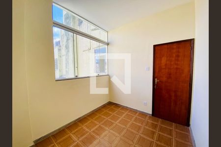 Apartamento para alugar com 105m², 3 quartos e sem vaga Apartamento para alugar com 105m², 3 quartos e sem vagaQuarto 2