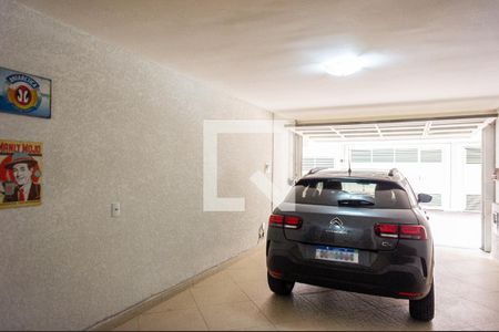 Casa de condomínio à venda com 160m², 2 quartos e 2 vagas Casa de condomínio à venda com 160m², 2 quartos e 2 vagasGaragem