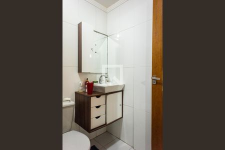 Casa de condomínio à venda com 160m², 2 quartos e 2 vagas Casa de condomínio à venda com 160m², 2 quartos e 2 vagasBanheiro da Suíte 1