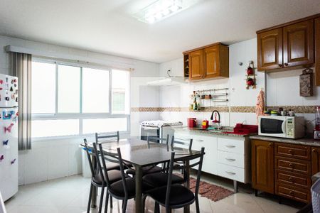 Casa de condomínio à venda com 160m², 2 quartos e 2 vagas Casa de condomínio à venda com 160m², 2 quartos e 2 vagasCozinha