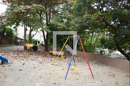 Apartamento para alugar com 59m², 2 quartos e 1 vaga Apartamento para alugar com 59m², 2 quartos e 1 vagaÁrea comum - Playground