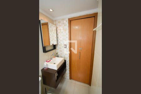 Apartamento para alugar com 59m², 2 quartos e 1 vaga Apartamento para alugar com 59m², 2 quartos e 1 vagaBanheiro