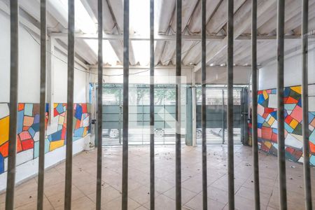 Vista de casa à venda com 4 quartos, 250m² em Jardim Guanca, São Paulo