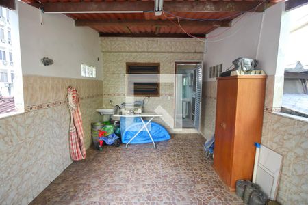 Casa à venda com 85m², 3 quartos e sem vagaTerraço