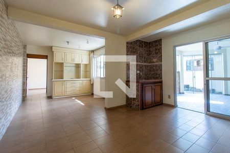 Casa para alugar com 315m², 5 quartos e 8 vagas Casa para alugar com 315m², 5 quartos e 8 vagasÁrea comum - Salão de festas