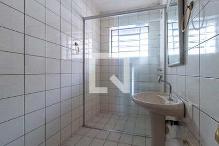 Casa para alugar com 315m², 5 quartos e 8 vagas Casa para alugar com 315m², 5 quartos e 8 vagasBanheiro da Suíte