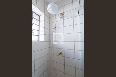 Casa para alugar com 315m², 5 quartos e 8 vagas Casa para alugar com 315m², 5 quartos e 8 vagasDetalhe do Banheiro da Suite