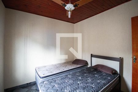 Quarto 2 de casa para alugar com 3 quartos, 50m² em Jardim das Camélias, São Paulo