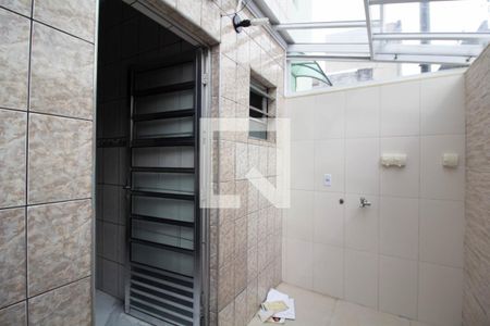 Casa para alugar com 50m², 3 quartos e sem vagaÁrea Externa