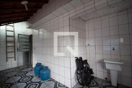Casa para alugar com 50m², 3 quartos e sem vagaÁrea de Serviço