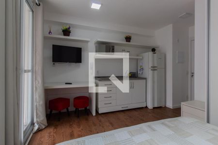 Sala / Quarto / Cozinha de apartamento à venda com 1 quarto, 25m² em Vila Andrade, São Paulo