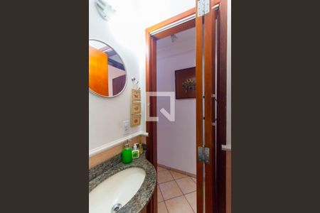 Lavabo de casa à venda com 3 quartos, 145m² em Vila Santa Clara, São Paulo