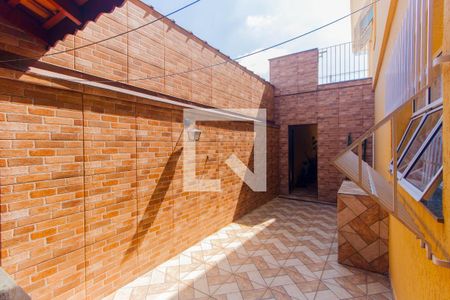 Casa à venda com 145m², 3 quartos e 2 vagasQuintal