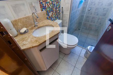 Casa à venda com 145m², 3 quartos e 2 vagasBanheiro da Suíte